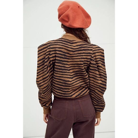 AGOLDE Sweatshirt   - Picture 2 of 10